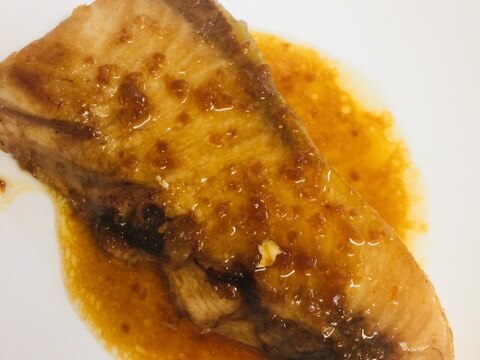 ブリのにんにく醤油焼き レシピ 作り方 By ドーナツ 楽天レシピ ブリのにんにく醤油焼き レシピ 作り方 By ドーナツ 楽天レシピ